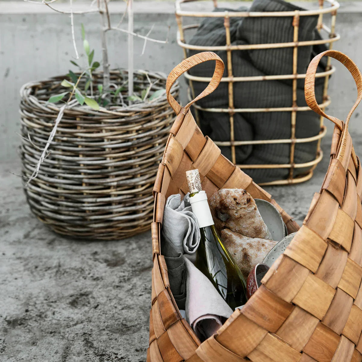Baskets, Throws and Home Decoration