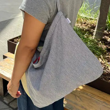 Le Bon Shoppe Happy Carry Bag